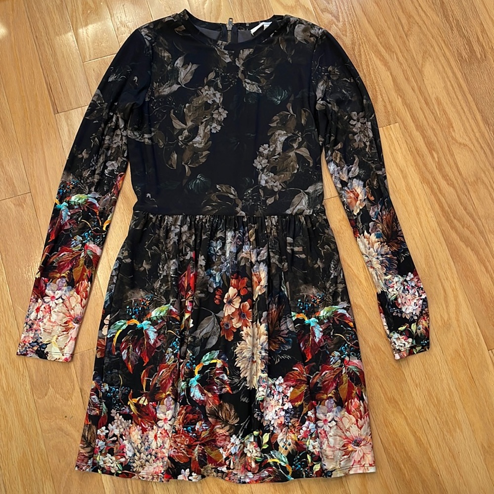 Lavender Brown long sleeve floral dress.  Size M